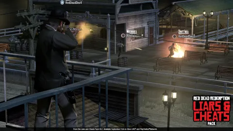 Ross taking aim at the red team from the rooftops